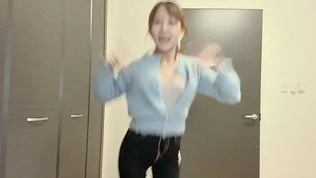 N_Hibiki's cam snapshot