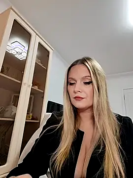 ANA_STA_S_'s cam snapshot