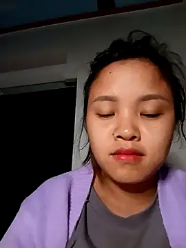 Pretty-haert's cam snapshot