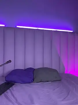 theladymonserrateshow's cam snapshot