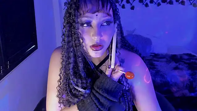 Kora_Red69's cam snapshot