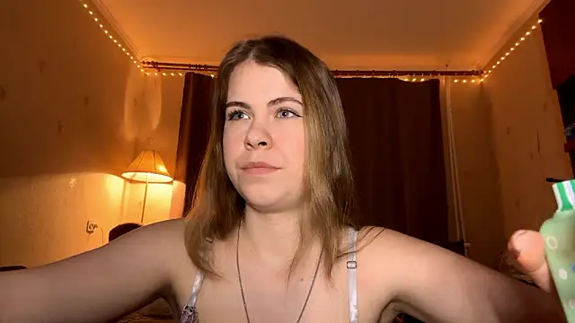 MaevAmy's cam snapshot