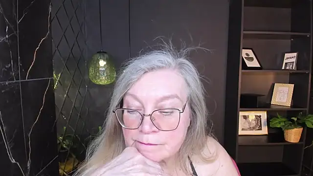 NataliMellow's cam snapshot