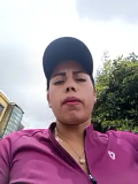 _andrea30's cam snapshot