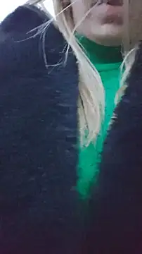 SweetyNinaOff1's cam snapshot