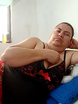 yaneth_'s cam snapshot