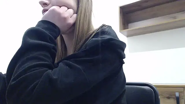 SweetBellaa_'s cam snapshot