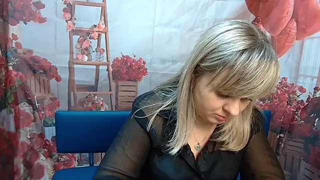 VeronicaSvitt's cam snapshot