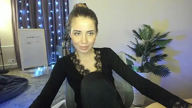 Aurora_Glow21's cam snapshot