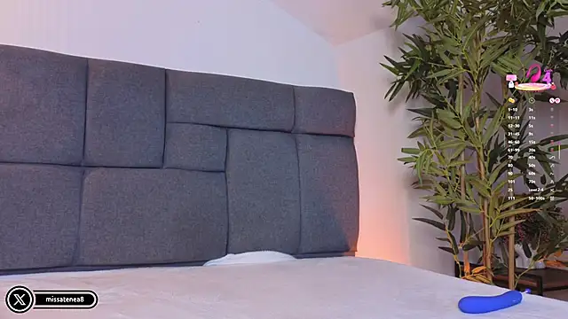 missatenea's cam snapshot