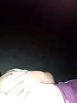 lux-angel's cam snapshot