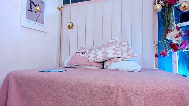 margot_smith_'s cam snapshot