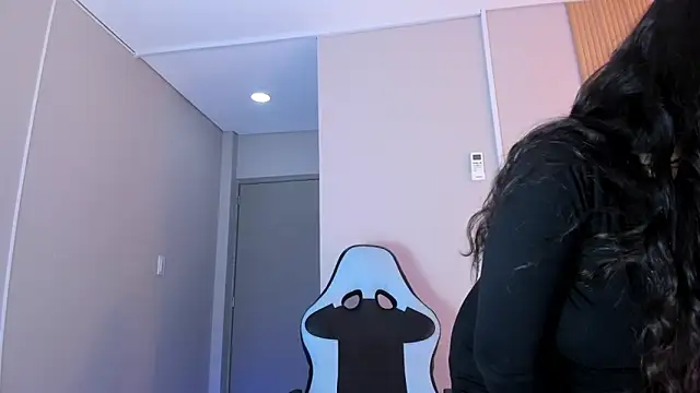 angie_harmony's cam snapshot