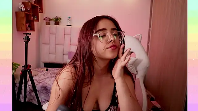 JennieBaee's cam snapshot