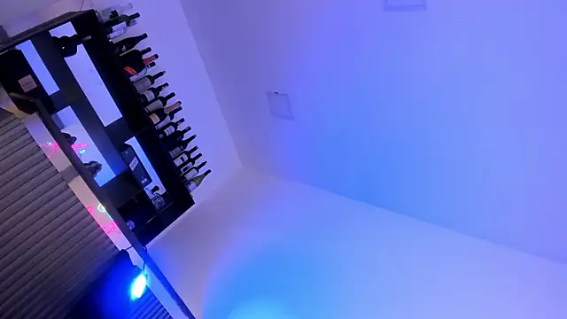 Rpoolrboy's cam snapshot