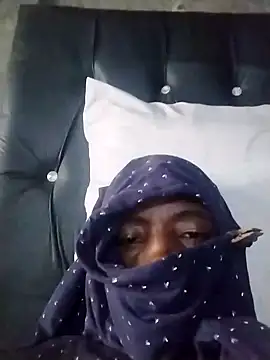 Redvodakcruz live sex cam