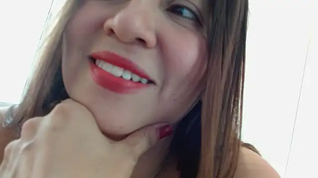 Heidy_Wells's cam snapshot