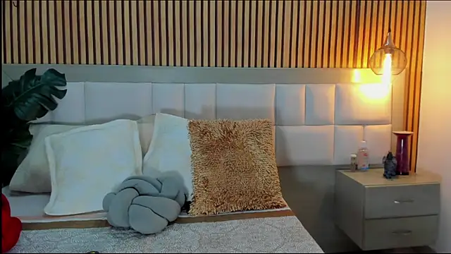 Roseaurora's cam snapshot