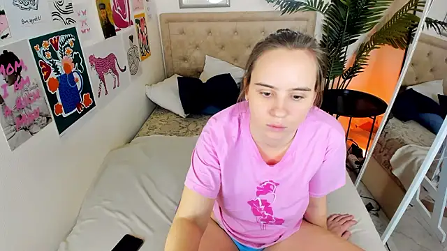 Lika_0ne's cam snapshot