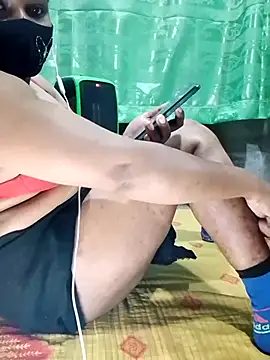 Mistompa24 live sex cam