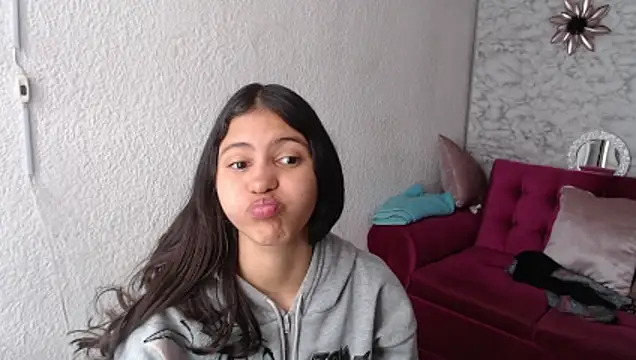 Evagirl69's cam snapshot