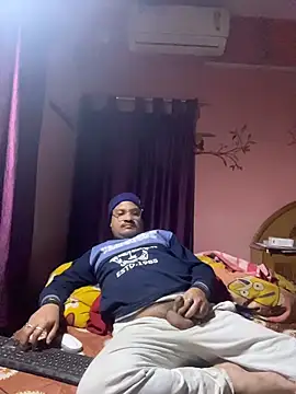 Saxymood1111's cam snapshot