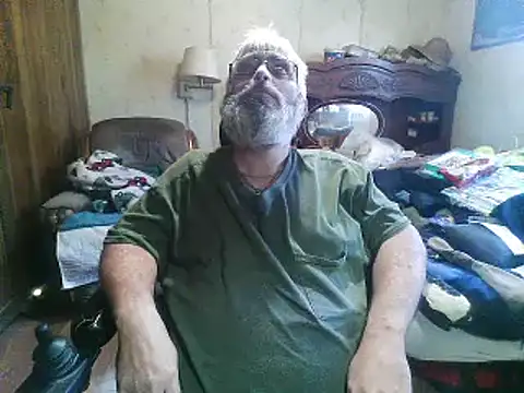 hearseguy77's cam snapshot