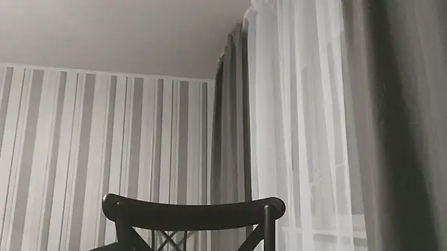 EdithManning's cam snapshot