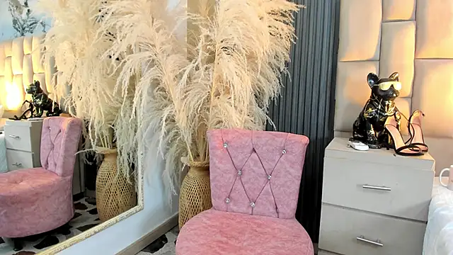 cloesummerr_'s cam snapshot