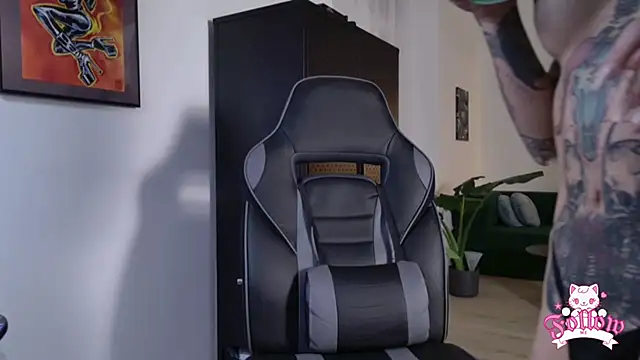 Rubbernina's cam snapshot