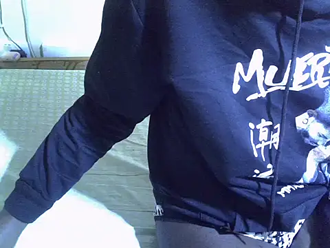 EbonyMina_'s cam snapshot