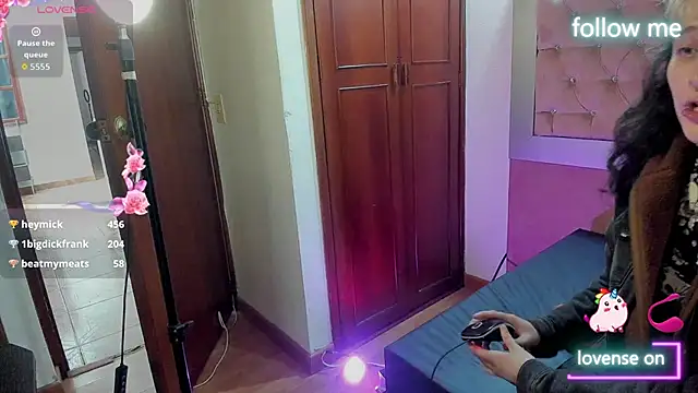 neeko_princes's cam snapshot