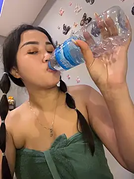 Bella_nasty69's cam snapshot