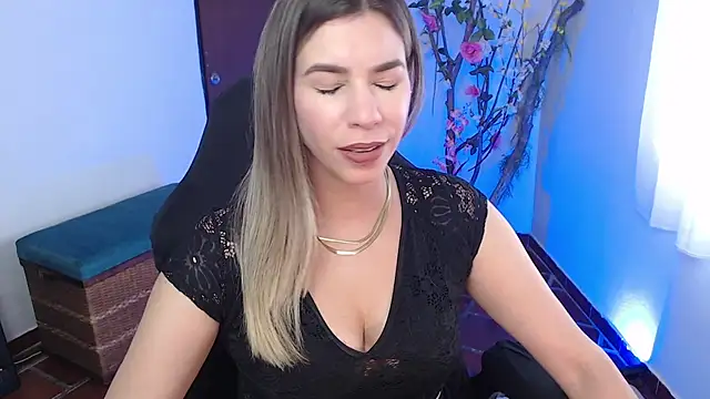 ms_sofia_x's cam snapshot