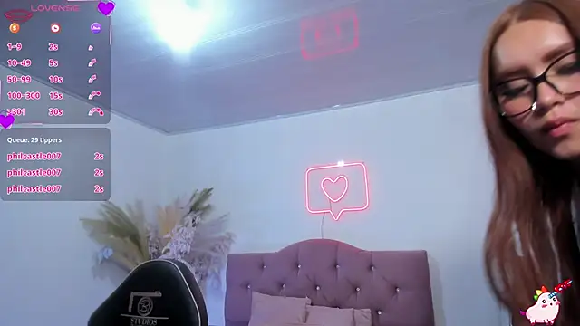 SABRIINA_TAY's cam snapshot