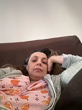 ShyFlameLive's cam snapshot