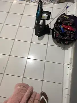 Negro_Wakanda_Boy live sex cam