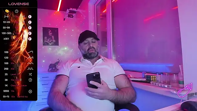 HAIR-MAN's cam snapshot