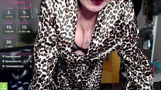 SexyGrandma_'s cam snapshot