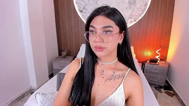 RoseCassie live sex cam