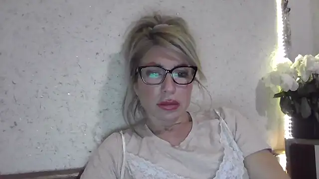 fox_red_lady7's cam snapshot