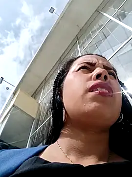 _andrea30's cam snapshot