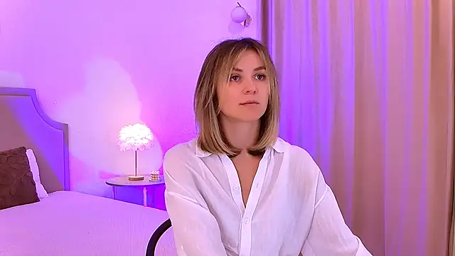 EmeraldGlow's cam snapshot