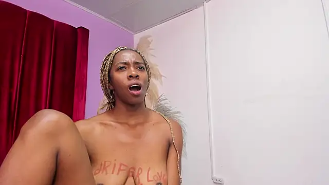 Shanelle__'s cam snapshot