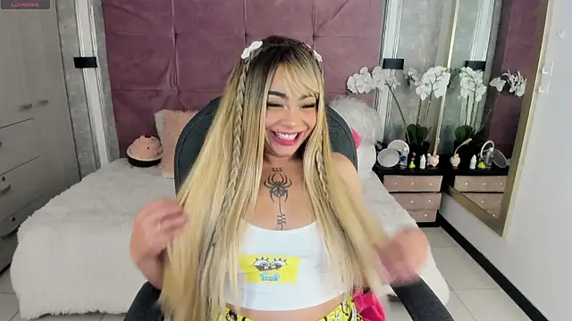 conny__curly's cam snapshot