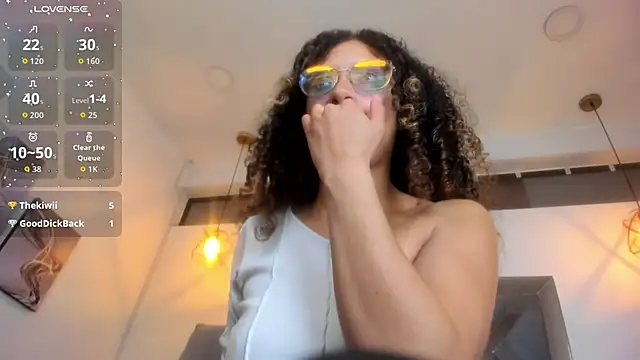 Hanna_Cornee_'s cam snapshot