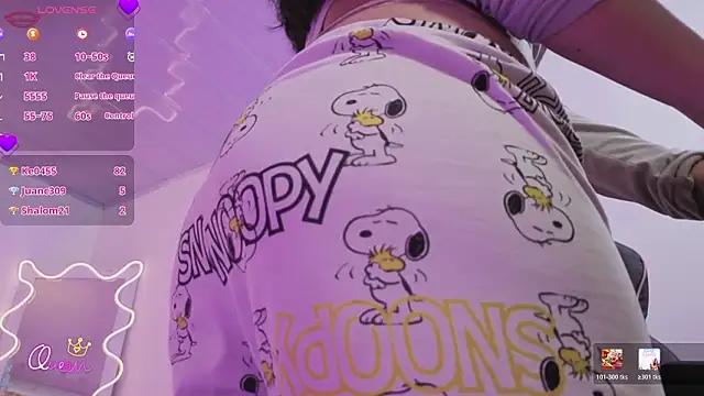 ZURY_TAY's cam snapshot