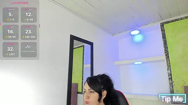 alison_moon7's cam snapshot