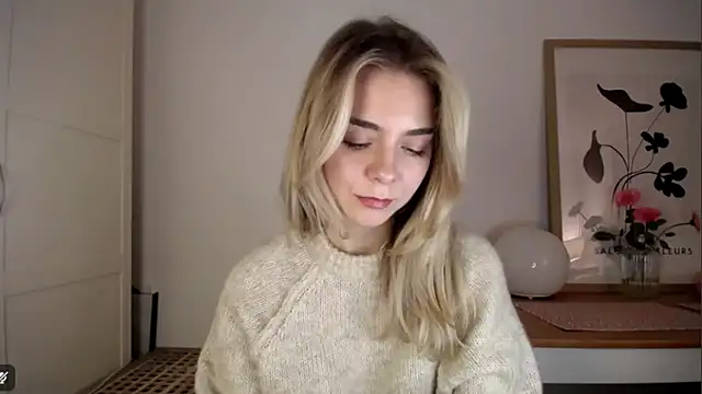 AmyDelight's cam snapshot