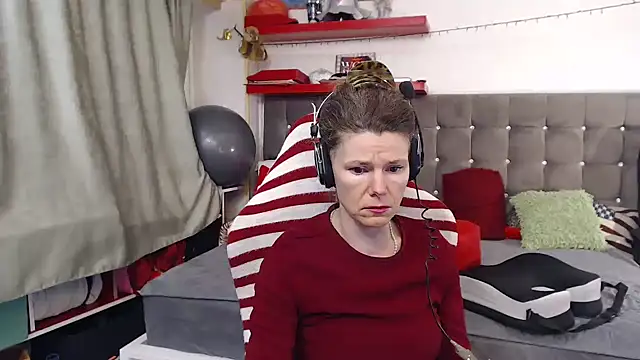 kellyterapy's cam snapshot